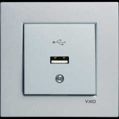 Viko Novella Serisi FÜME Renk USB Konnektör