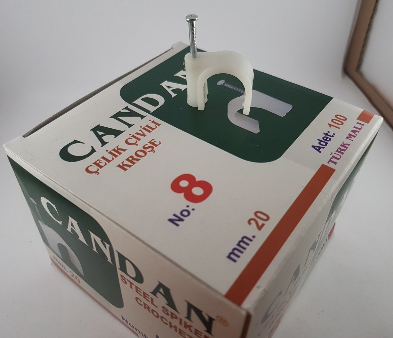Çivili Kroşe 8 No candan
